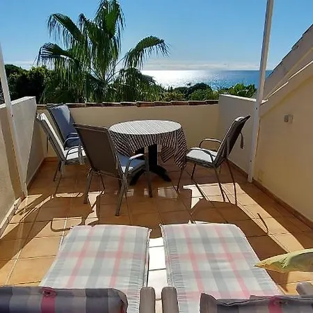Townhouse With Beautifull Sea View In Costabella *